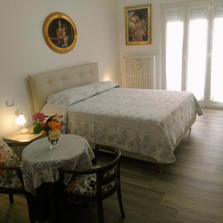 B&B Sweet Dreams Diano Marina Exterior foto