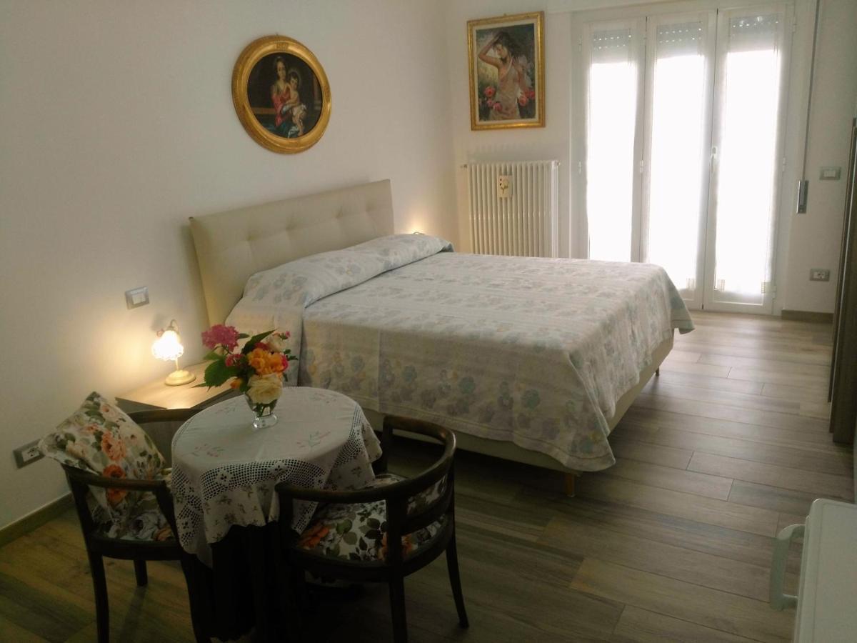 B&B Sweet Dreams Diano Marina Exterior foto
