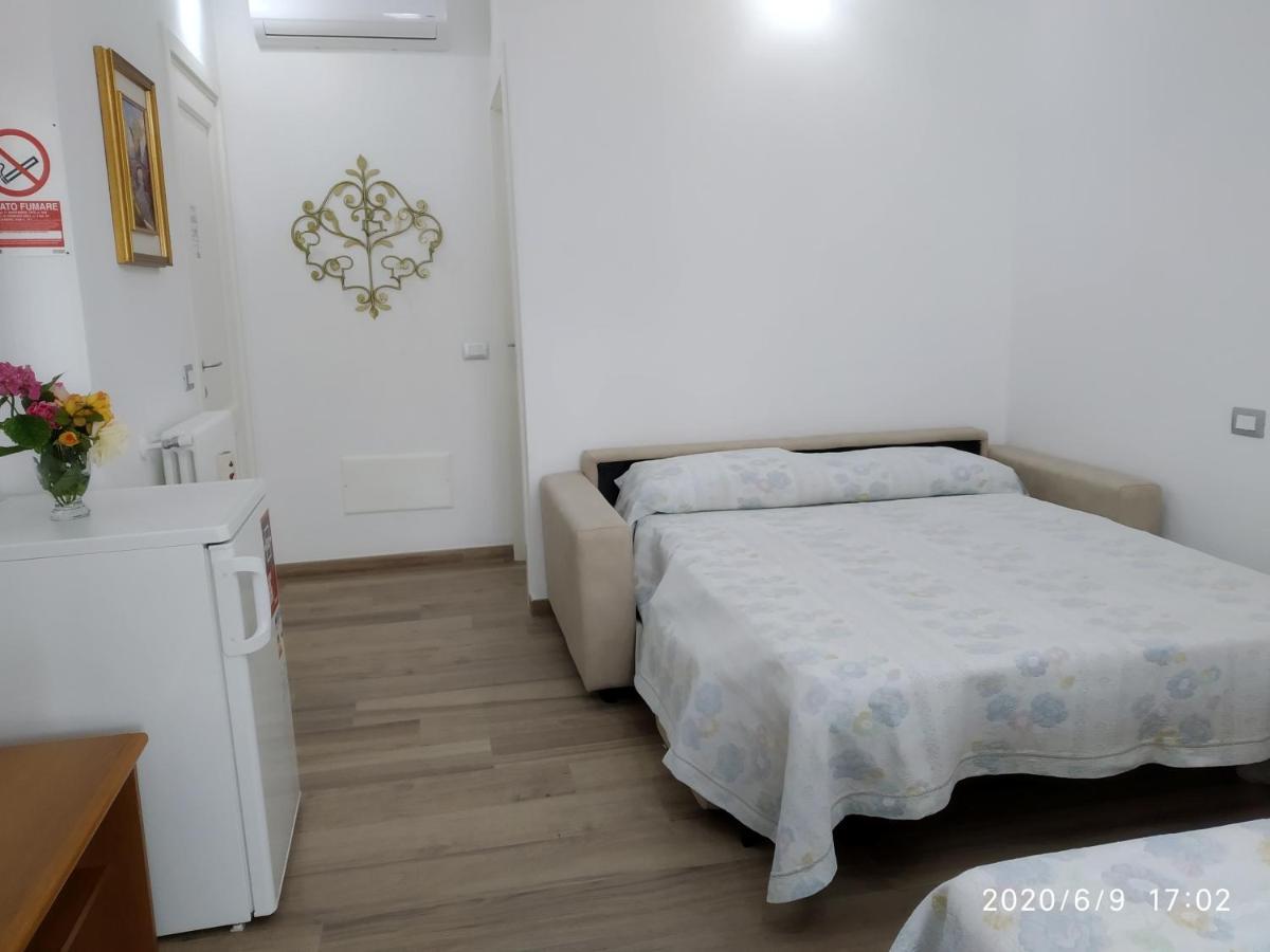 B&B Sweet Dreams Diano Marina Exterior foto