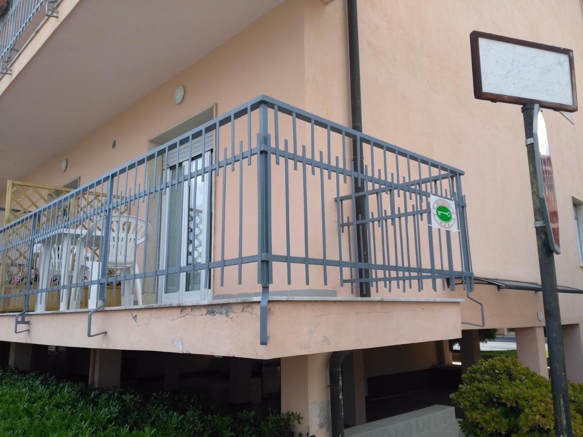 B&B Sweet Dreams Diano Marina Exterior foto